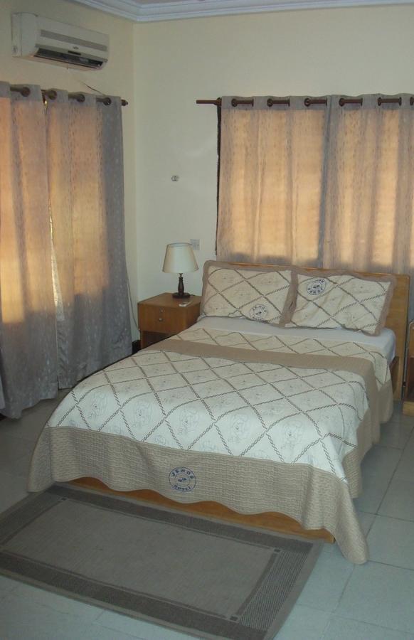 אקרה Jenos Hotels מראה חיצוני תמונה