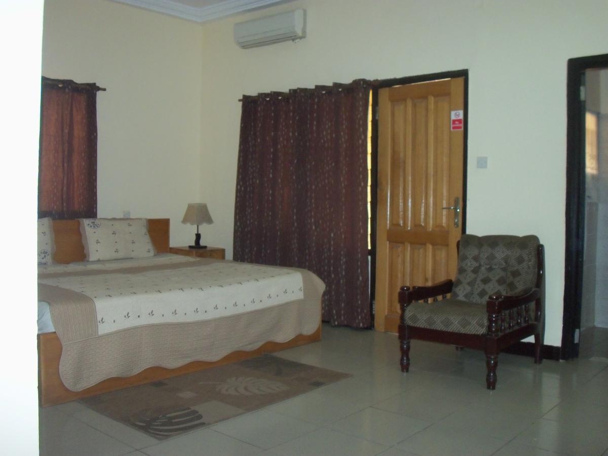 אקרה Jenos Hotels מראה חיצוני תמונה
