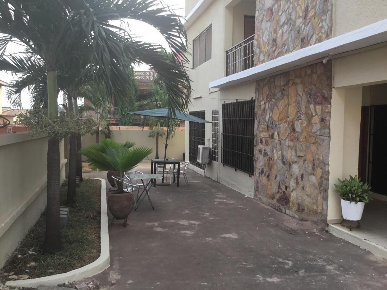 אקרה Jenos Hotels מראה חיצוני תמונה